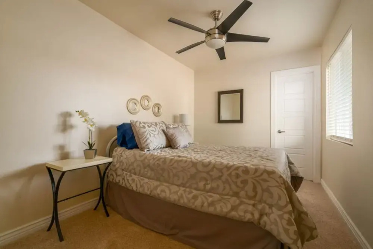 Chaparral House-Sleeps 14-Large Jacuzzi