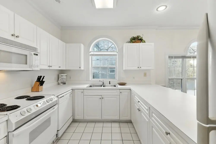 Magnolia Place 4647-201