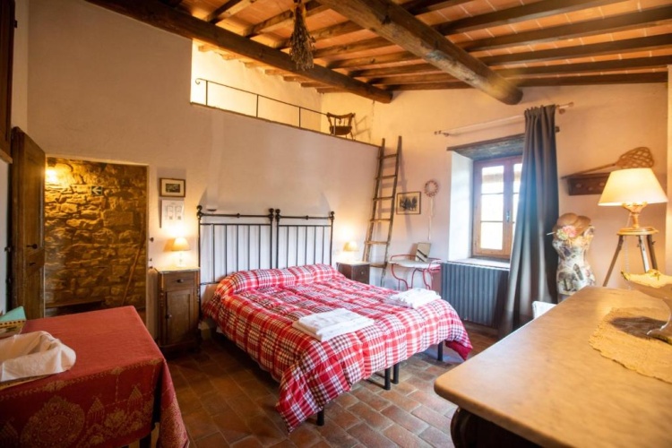 3 Bedrooms Cottage