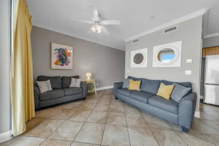 Twin Palms 603