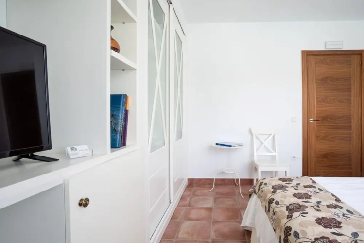 Deluxe Double Basement room