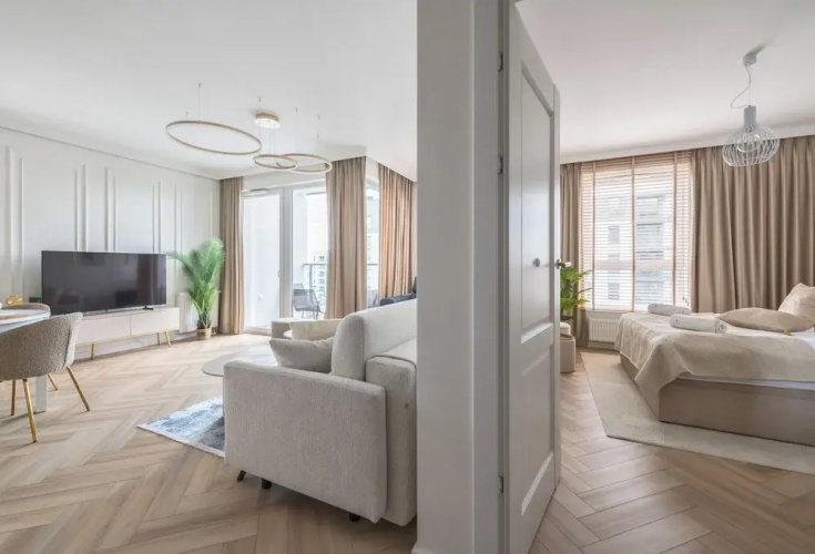 Horizon 170 Deluxe by Grand Apartments