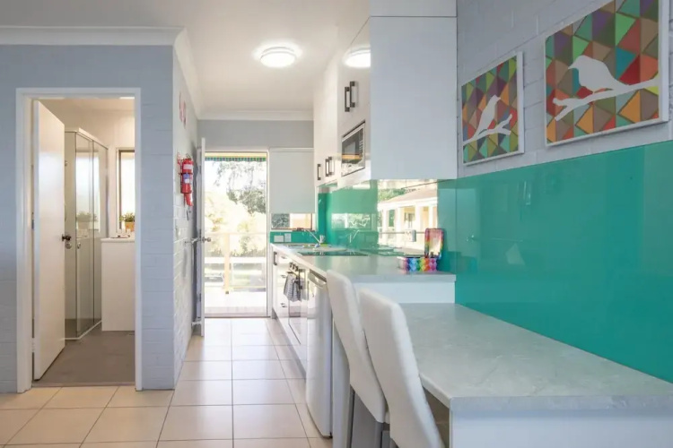 Batemans Bay Studio Escape With Lush Vista