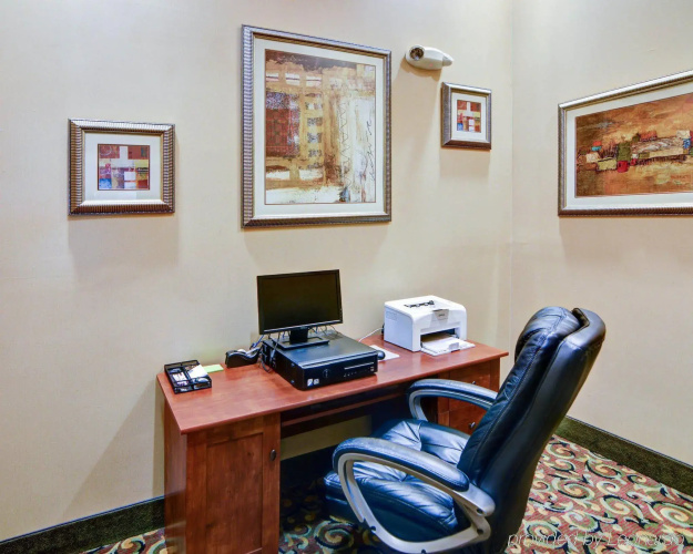 Comfort Suites Benbrook - Fort Worth Southwest