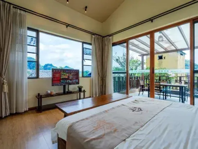 Bixiang Inn