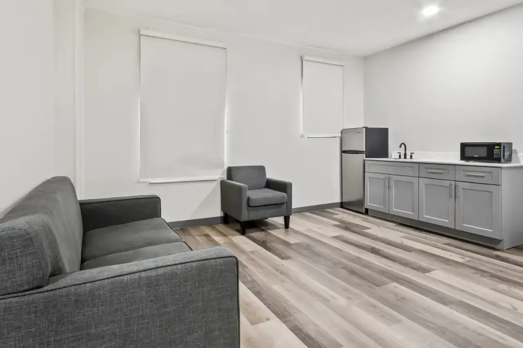 Quality Inn & Suites Columbia Harbison