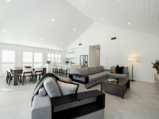 3 Bedrooms Cottage