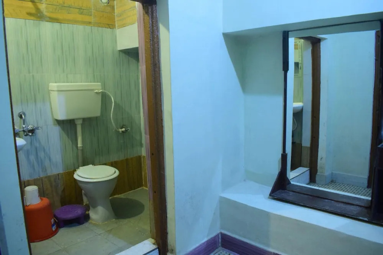 Istaqbal Hotel Mukki