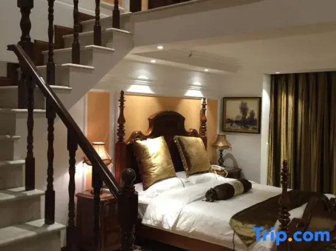 Deluxe Twin Suite