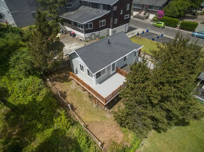 Seaside Prom 2 Bedrooms 2 Bathrooms Home