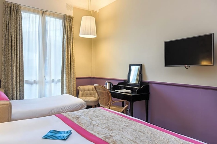 Classic Double room with view