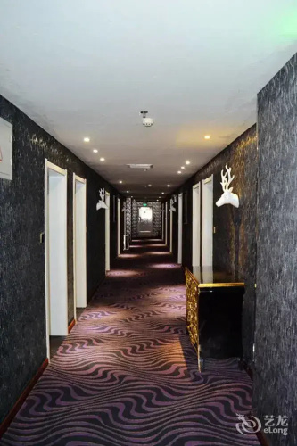 Victoria Hotel