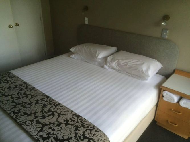 Fountain City Motor Inn