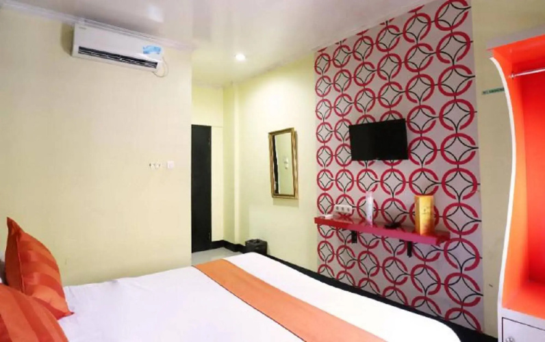 Hollywood Hotel