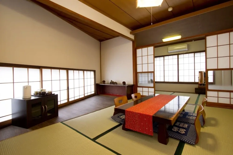 Standard Family room