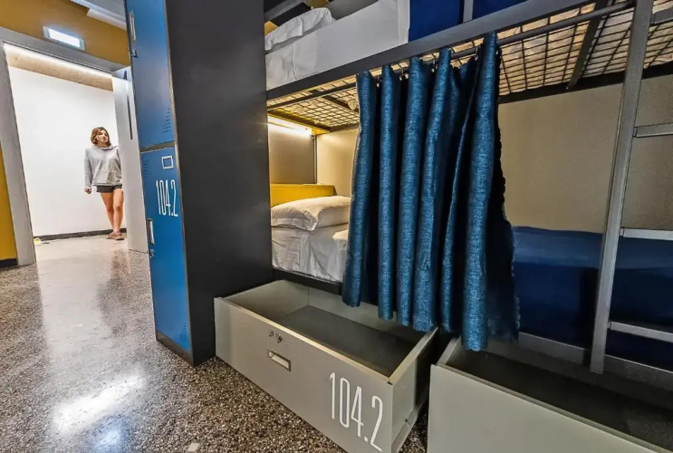 Marathon Hostel