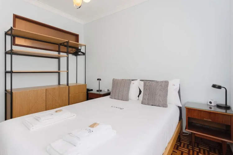 Liiving - Vintage Design Apartment