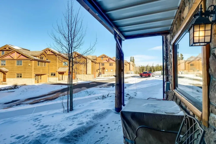 Central Fraser Condo 8 Mi to Winter Park Ski!