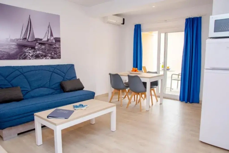 1 Bedroom Double Apartment with balcony
