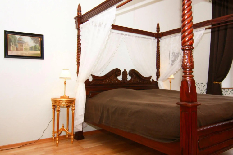 Apartments in Tressow Castle, Bobitz