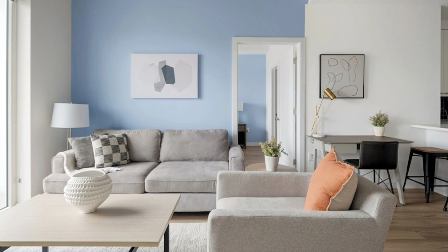 2 Bedrooms Apartment