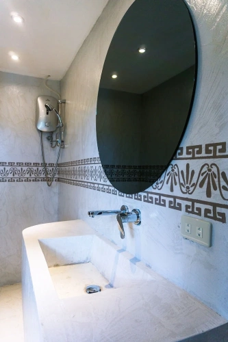 2 Bedrooms Villa