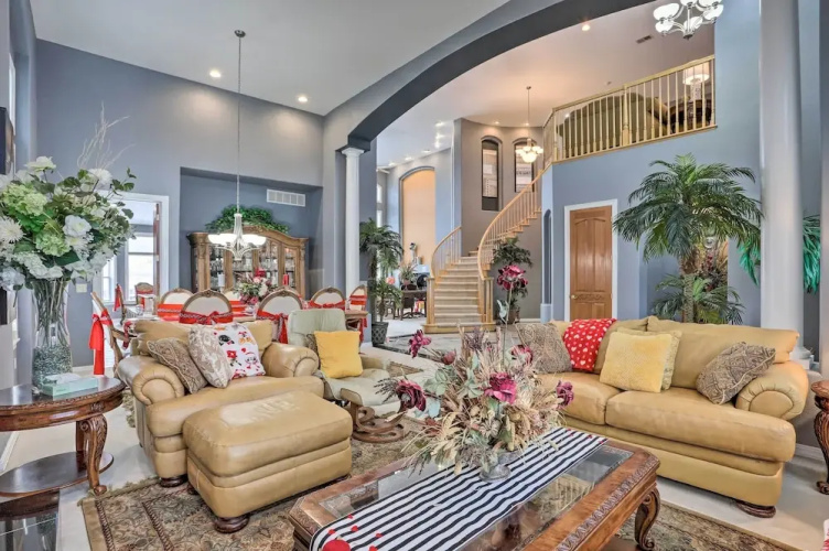 Spacious + Elegant Lone Tree Home Rental w/ Deck!