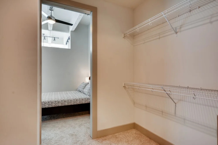 1stHomeRent Centennial Apartments