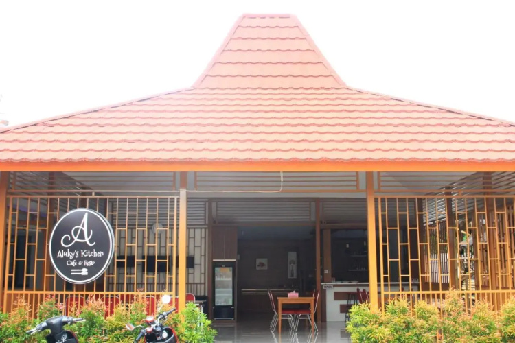 Aluky Hotel