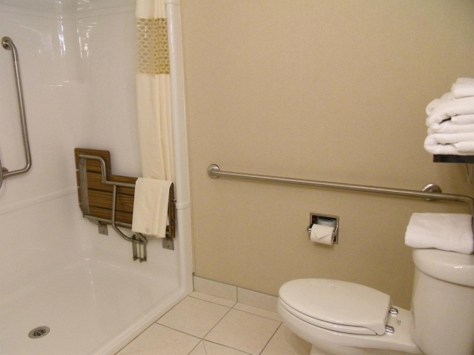 Humphry Inn & Suites photo 9