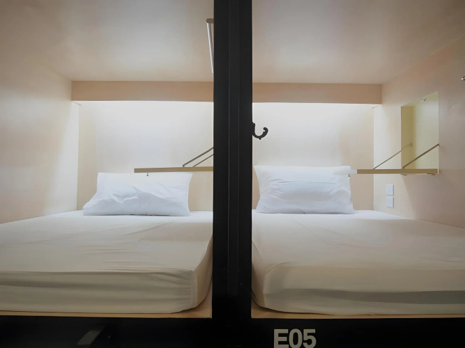Lamurr Sukhumvit 41 - Hostel