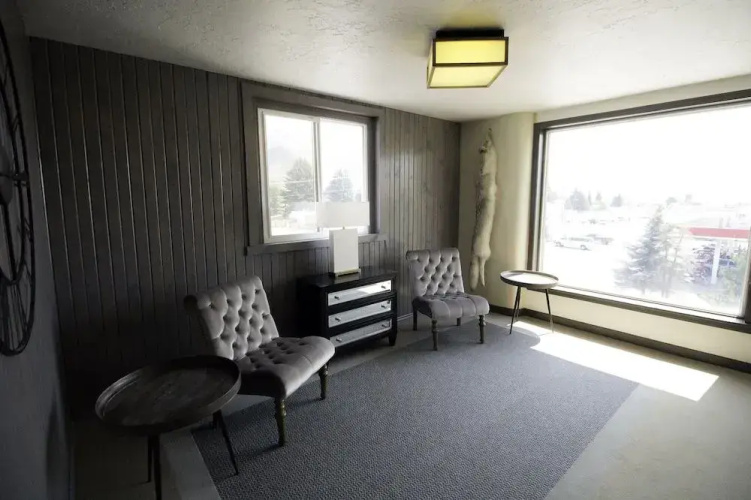 Colter's Lodge