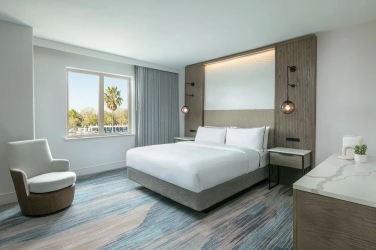 1 Bedroom Presidential Double Suite with balcony and with river view