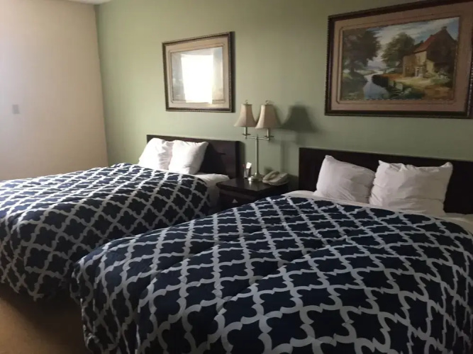 Travel Inn & Suites Innisfail