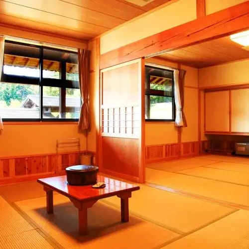 Komagane Fususato No Le