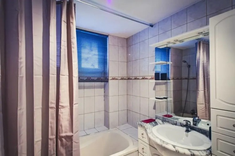 Petite France: Nice and Equiped Flat