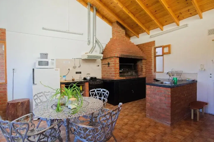 Apartment with garden view