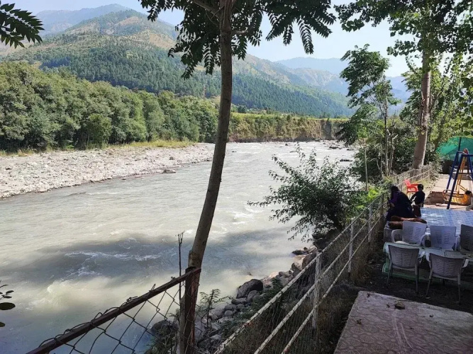 Balakot View Hotel & Restaurent
