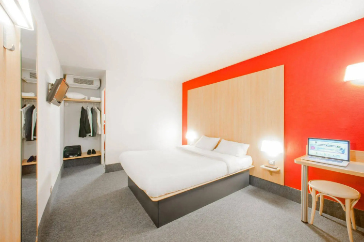 B&B HOTEL Pontault-Combault