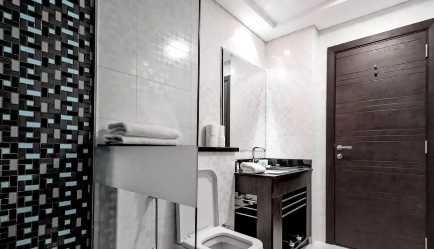 LUX The Cayan Superior Suite