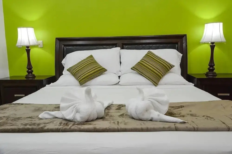 Aparthotel Portal del Merendon