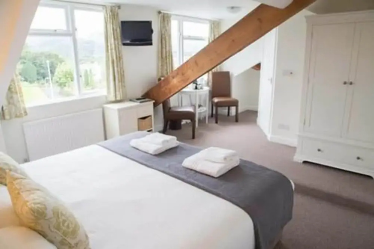 Cumbria House - Self-Catering