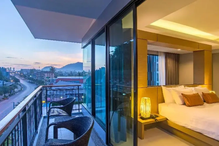 Deluxe Double room with balcony