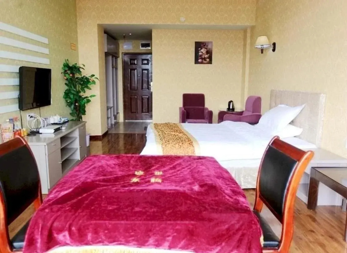 Meili Huayuan Hotel