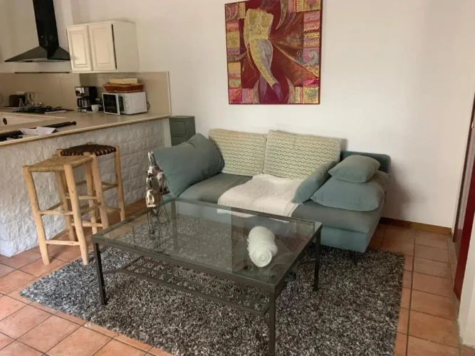 3 Bedrooms Cottage