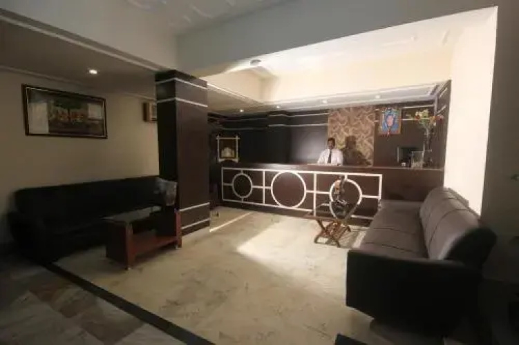 Hotel Urmee