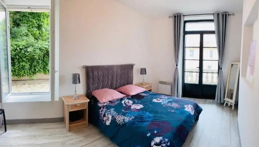 Appartement cour ancienne abbaye