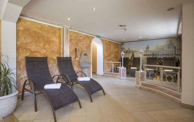 Hotel Alpina photo 11