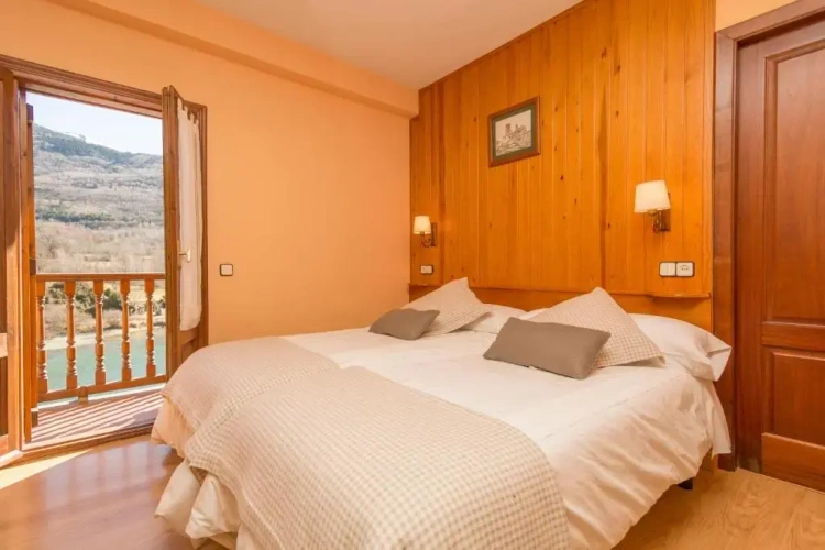 Standard Double room with balcony