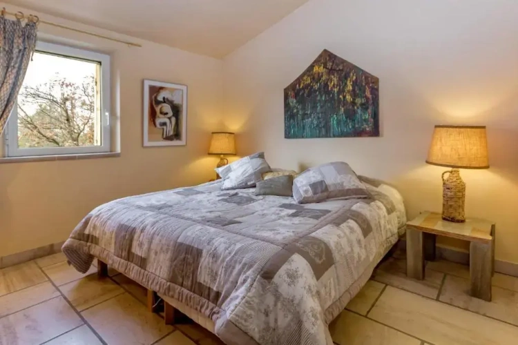 2 Bedrooms Cottage